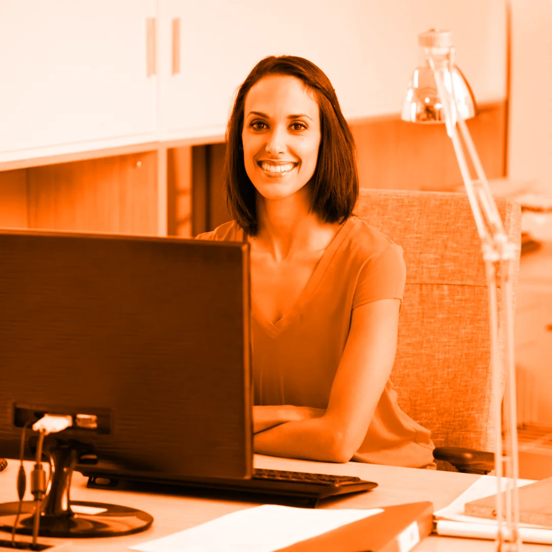 Desktop user monitoring hosting performance